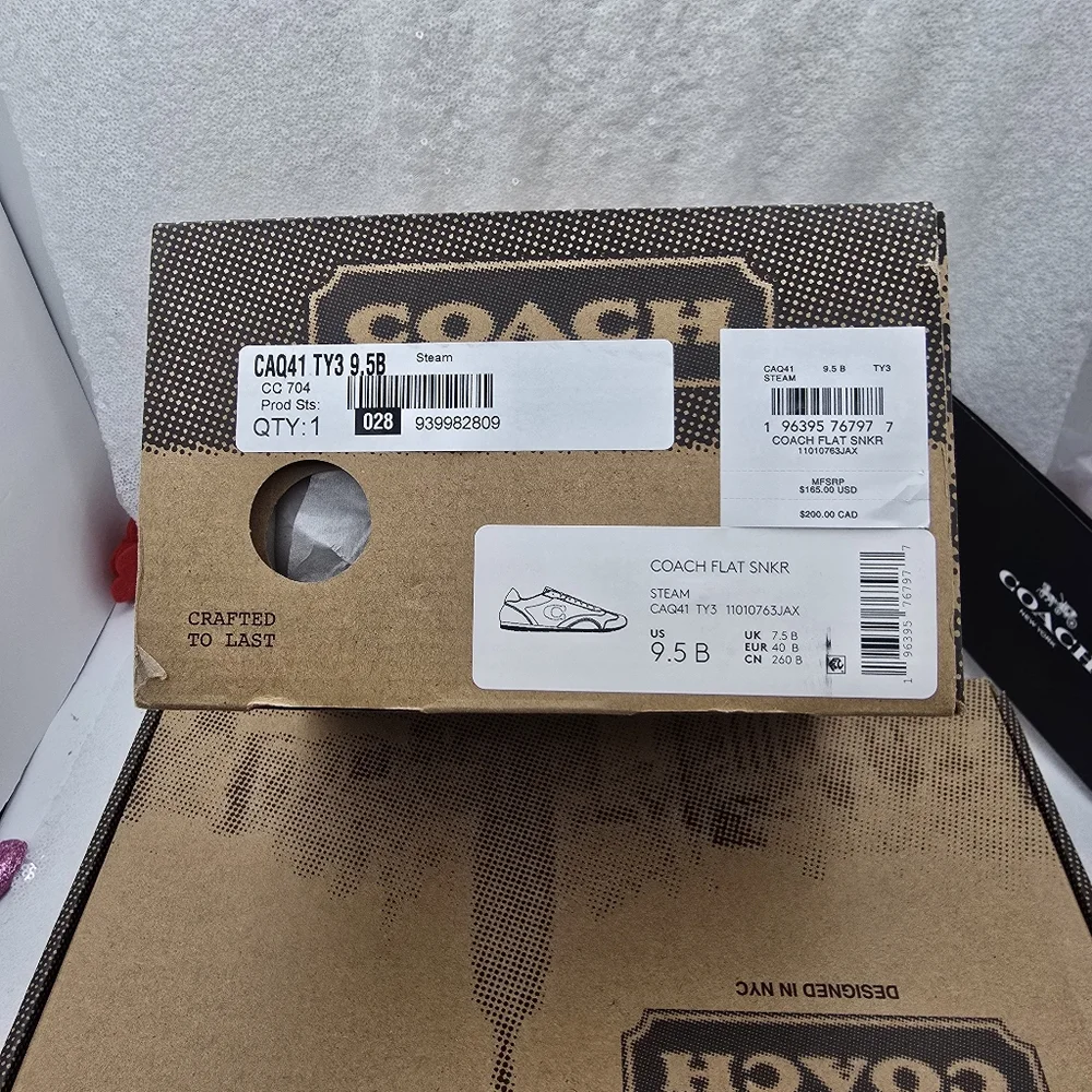 Coach Flat Suede & Leather Sneaker Sleek Silhouette Lightweight Women's 9.5 - Picture 12 of 13